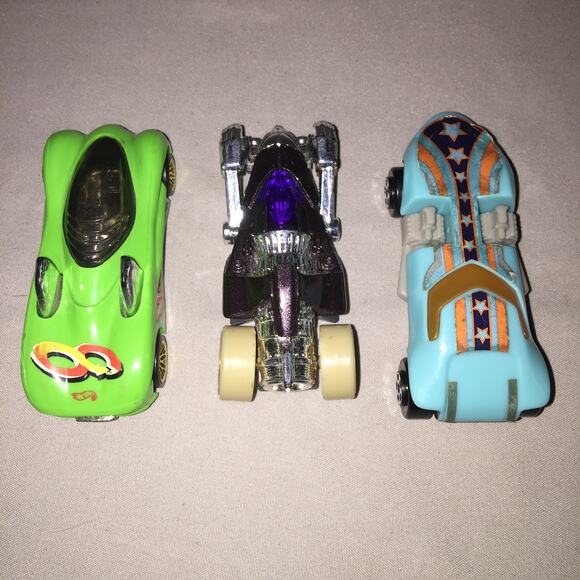 Toy Hot Wheels '95 Power Pipes / '18 FYB42 Tur-boned Charged / '19 Twin Mill Toy - Picture 5 of 8